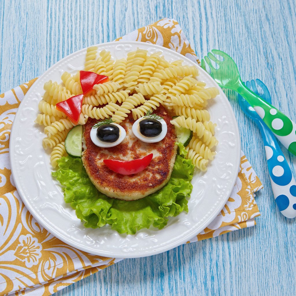 comida-divertida-hamburgusa-rizos-de-pasta