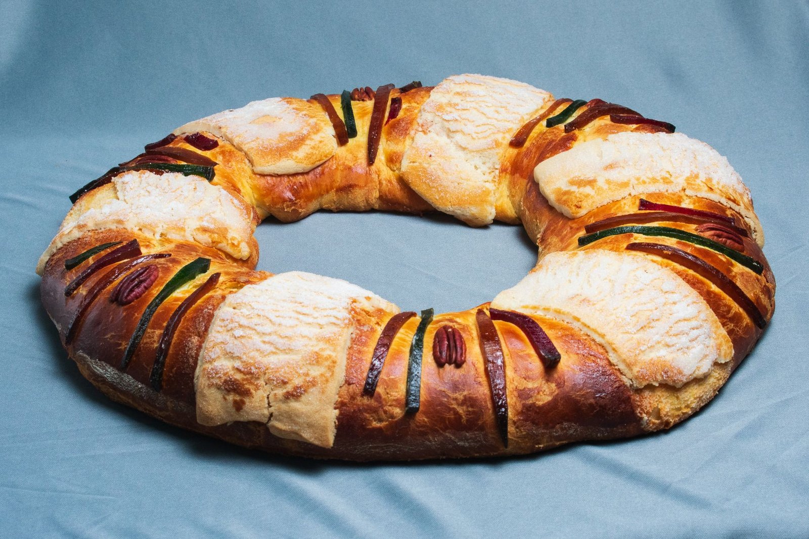 Roscón de Reyes decorado